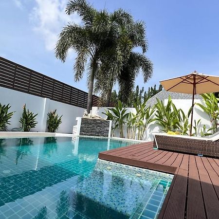 Plunge Tropic Villas 2 Naiharn Rawai Exterior foto